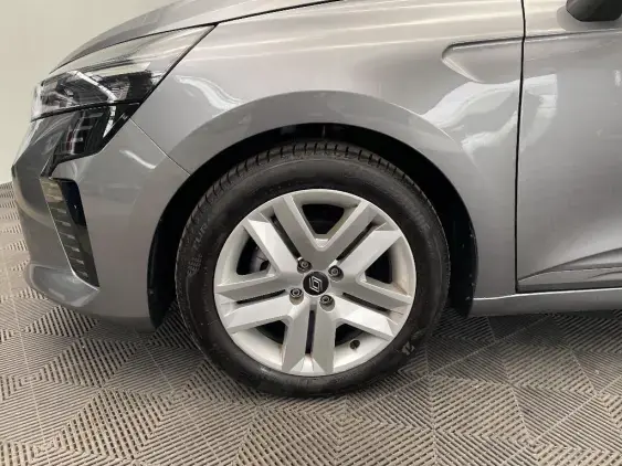 RENAULT CLIO V - voiture d'occasion - Photo 22