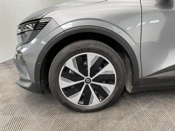 RENAULT MEGANE V - voiture d'occasion - Photo 22