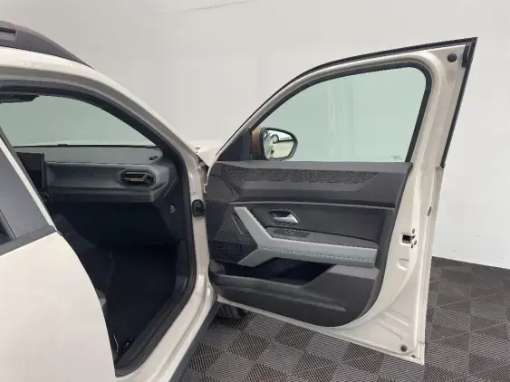 DACIA DUSTER III - voiture d'occasion - Photo 20
