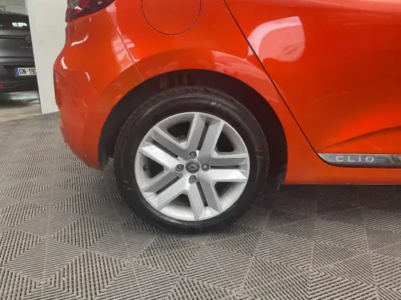 RENAULT CLIO V - voiture d'occasion - Photo 25