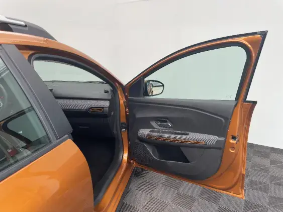 DACIA SANDERO III - voiture d'occasion - Photo 20