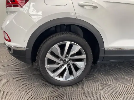 VOLKSWAGEN T-ROC - voiture d'occasion - Photo 24