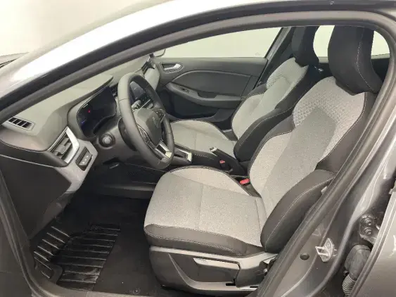 RENAULT CLIO V - voiture d'occasion - Photo 18