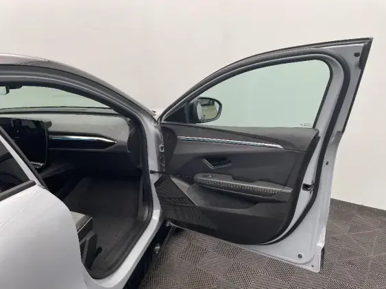 RENAULT MEGANE V - voiture d'occasion - Photo 20