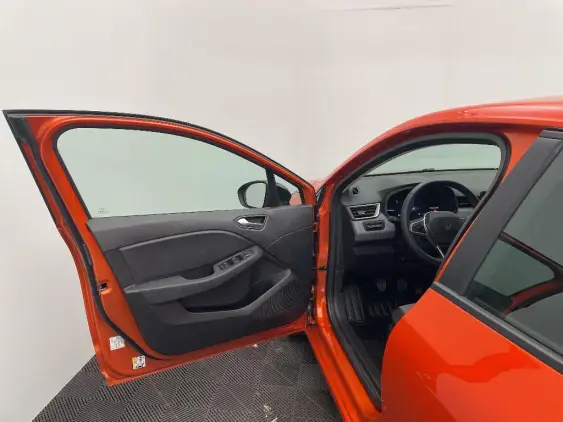RENAULT CLIO V - voiture d'occasion - Photo 19