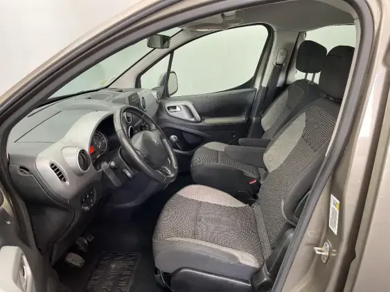 PEUGEOT PARTNER II - voiture d'occasion - Photo 17