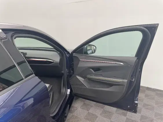 RENAULT MEGANE V - voiture d'occasion - Photo 20