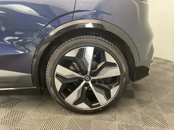 RENAULT MEGANE V - voiture d'occasion - Photo 23