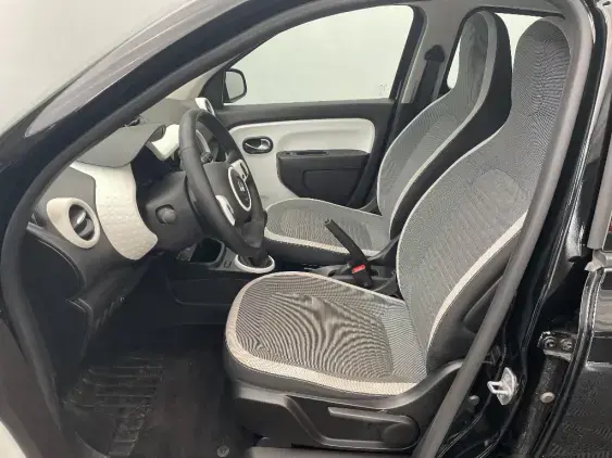 RENAULT TWINGO III - voiture d'occasion - Photo 17