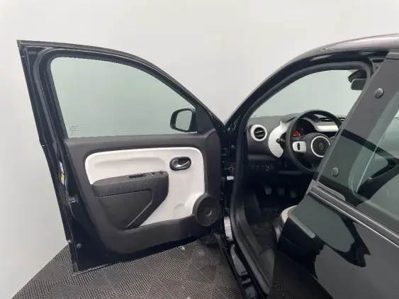 RENAULT TWINGO III - voiture d'occasion - Photo 18