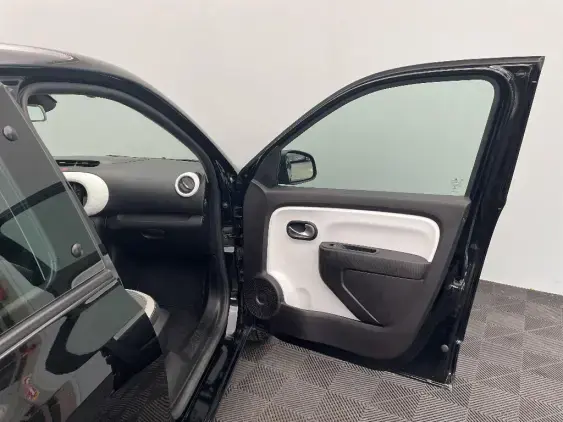 RENAULT TWINGO III - voiture d'occasion - Photo 19