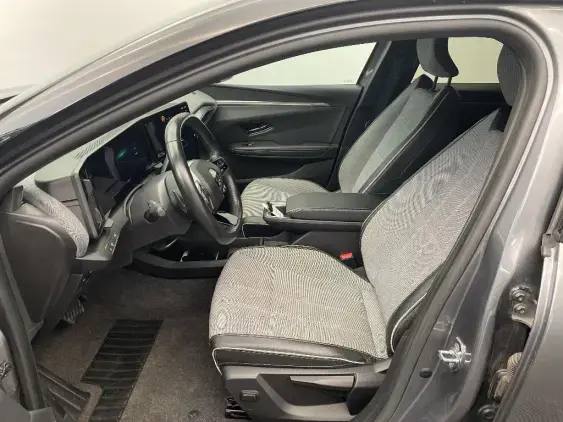 RENAULT MEGANE V - voiture d'occasion - Photo 18