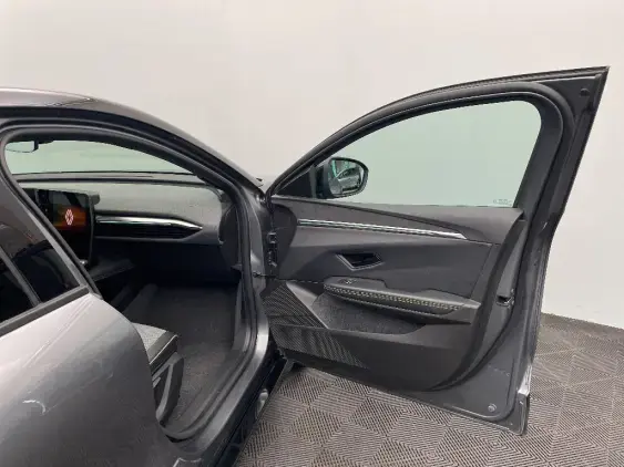 RENAULT MEGANE V - voiture d'occasion - Photo 20