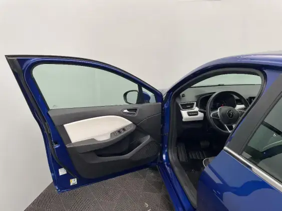 RENAULT CLIO V - voiture d'occasion - Photo 19