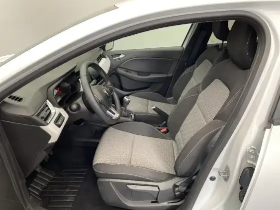 RENAULT CLIO V - voiture d'occasion - Photo 18