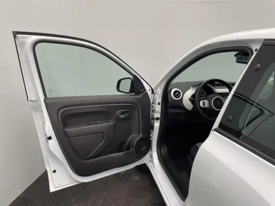 RENAULT TWINGO ELECTRIQUE III - voiture d'occasion - Photo 18