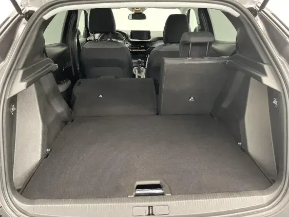 PEUGEOT 2008 II - voiture d'occasion - Photo 16