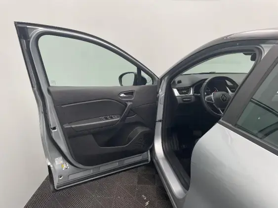 RENAULT CAPTUR II - voiture d'occasion - Photo 18