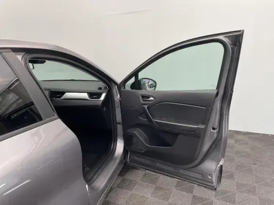 RENAULT CAPTUR II - voiture d'occasion - Photo 19