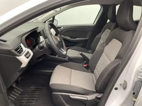 RENAULT CLIO V - voiture d'occasion - Photo 17