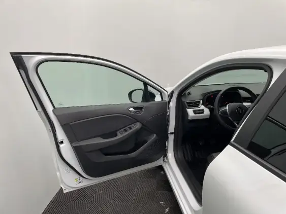 RENAULT CLIO V - voiture d'occasion - Photo 18