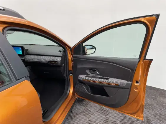 DACIA SANDERO III - voiture d'occasion - Photo 20