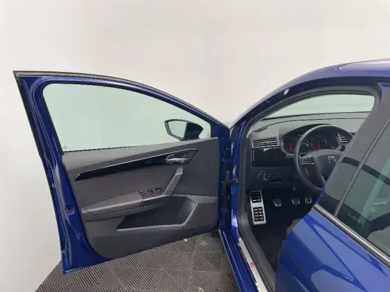 SEAT IBIZA V - voiture d'occasion - Photo 19