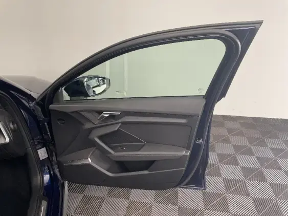 AUDI A3 SPORTBACK IV - voiture d'occasion - Photo 18