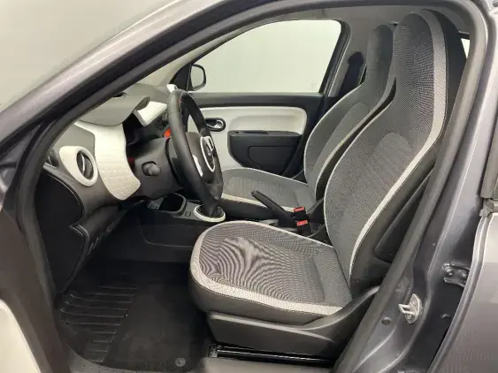 RENAULT TWINGO III - voiture d'occasion - Photo 18