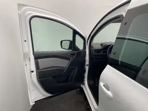 RENAULT KANGOO III - voiture d'occasion - Photo 18
