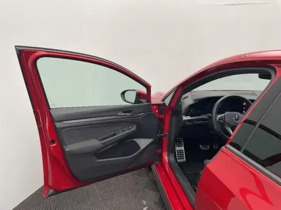 VOLKSWAGEN GOLF VIII - voiture d'occasion - Photo 19