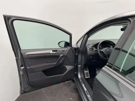 VOLKSWAGEN GOLF SPORTSVAN - voiture d'occasion - Photo 19