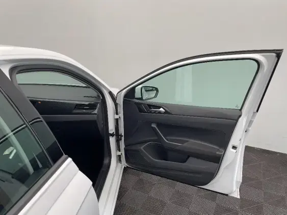 VOLKSWAGEN POLO VI - voiture d'occasion - Photo 20