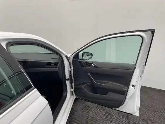 VOLKSWAGEN POLO VI - voiture d'occasion - Photo 24