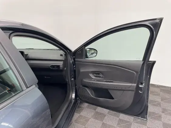 DACIA SANDERO III - voiture d'occasion - Photo 20