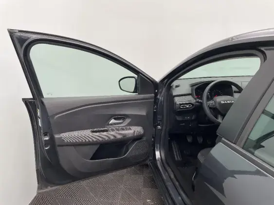DACIA SANDERO III - voiture d'occasion - Photo 19