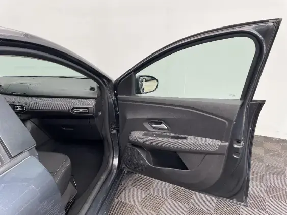 DACIA SANDERO III - voiture d'occasion - Photo 20