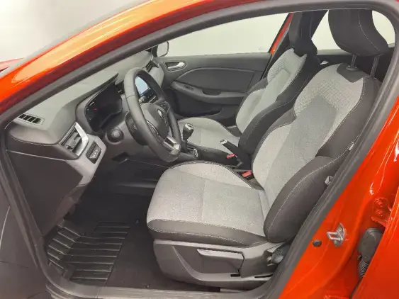 RENAULT CLIO V - voiture d'occasion - Photo 18