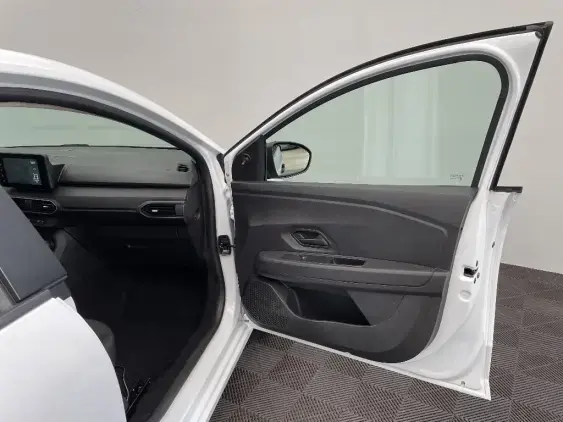 DACIA SANDERO III - voiture d'occasion - Photo 19