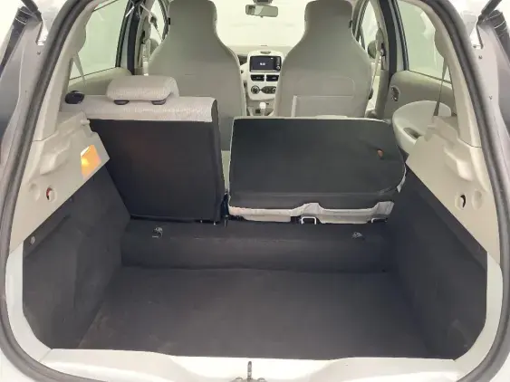 RENAULT ZOE - voiture d'occasion - Photo 16