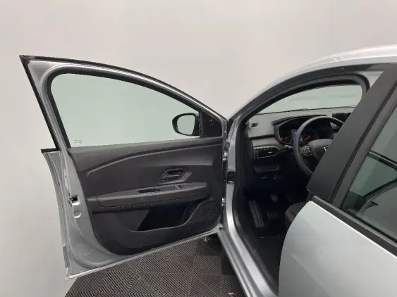 DACIA SANDERO III - voiture d'occasion - Photo 18