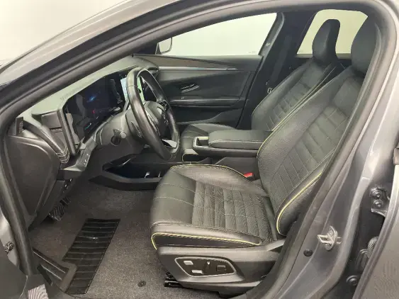 RENAULT MEGANE V - voiture d'occasion - Photo 18