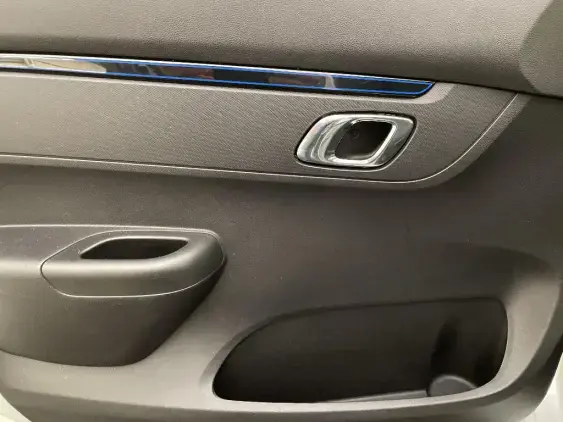 DACIA SPRING - voiture d'occasion - Photo 19