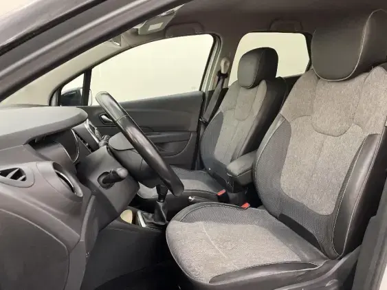 RENAULT CAPTUR - voiture d'occasion - Photo 18