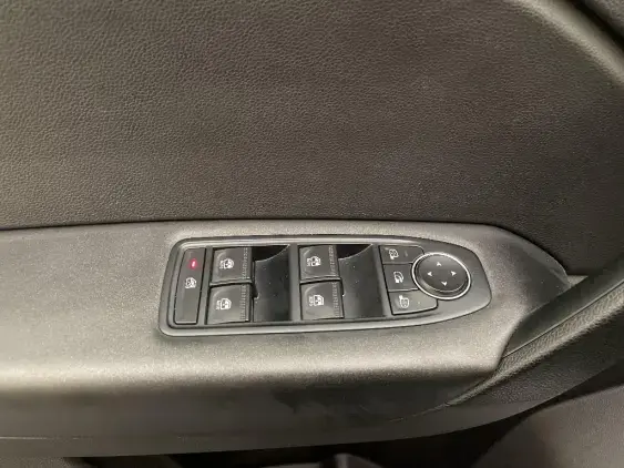 RENAULT CAPTUR II - voiture d'occasion - Photo 17