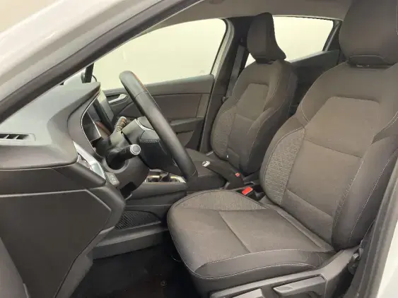 RENAULT CLIO V - voiture d'occasion - Photo 18