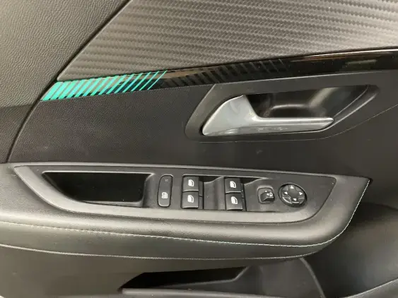 PEUGEOT 208 BUSINESS R II - voiture d'occasion - Photo 17