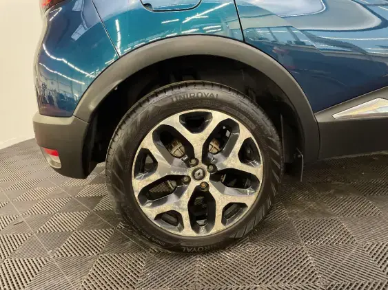 RENAULT CAPTUR - voiture d'occasion - Photo 24