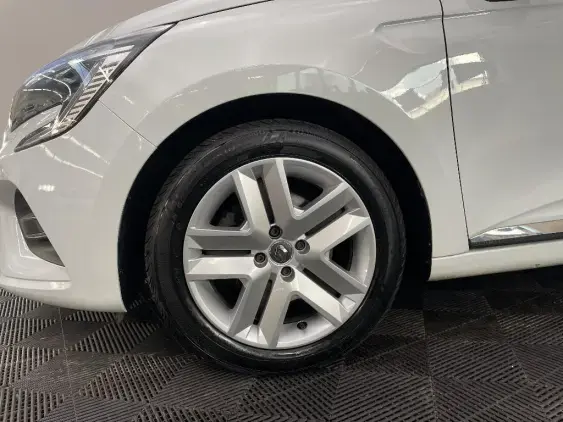 RENAULT CLIO V - voiture d'occasion - Photo 23