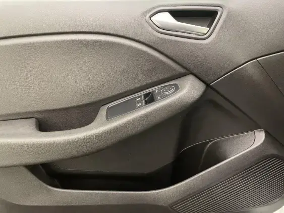 RENAULT CLIO V - voiture d'occasion - Photo 19